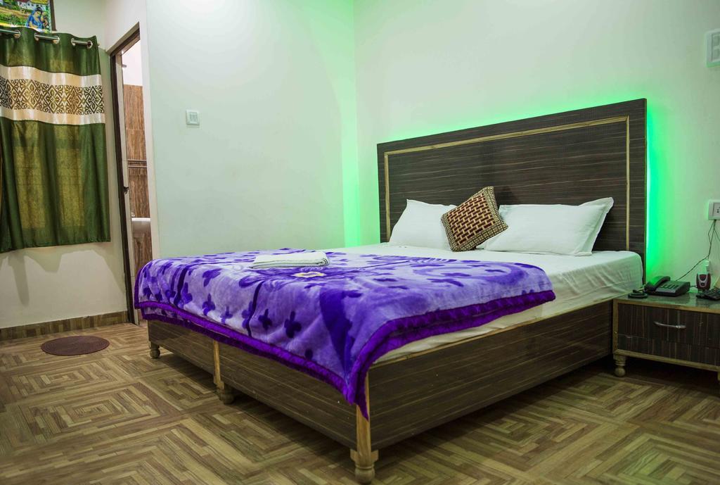 Assi River Guest House バラナシ エクステリア 写真