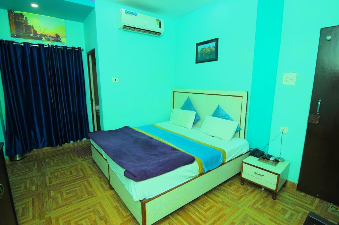 Assi River Guest House バラナシ エクステリア 写真