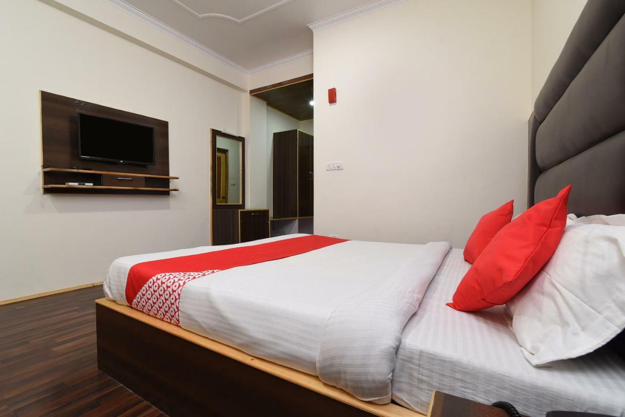 Assi River Guest House バラナシ エクステリア 写真