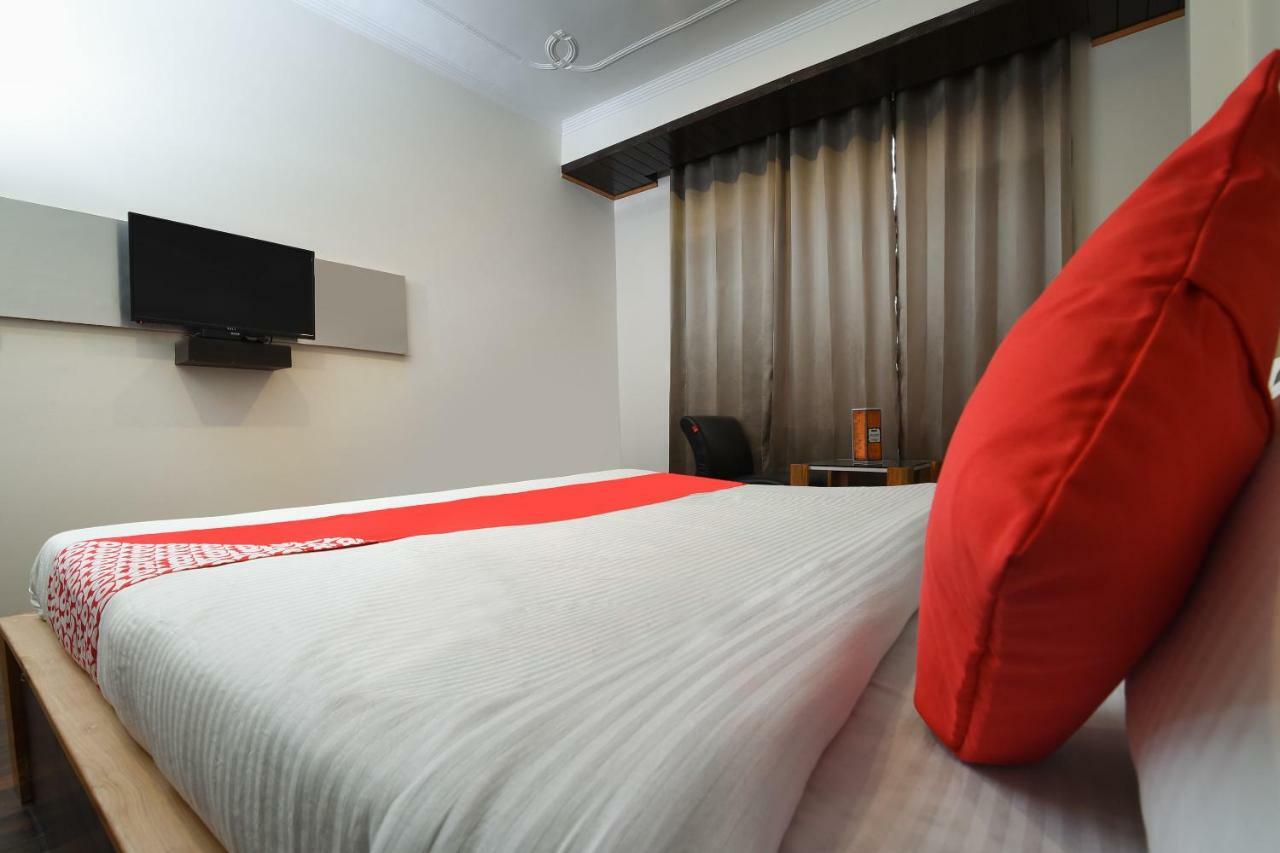 Assi River Guest House バラナシ エクステリア 写真
